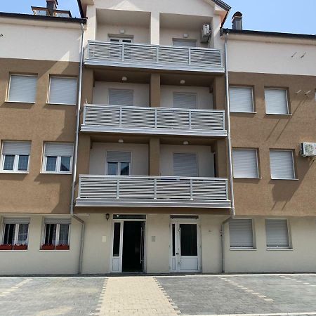 Masa Studio Apartman Brčko Екстериор снимка