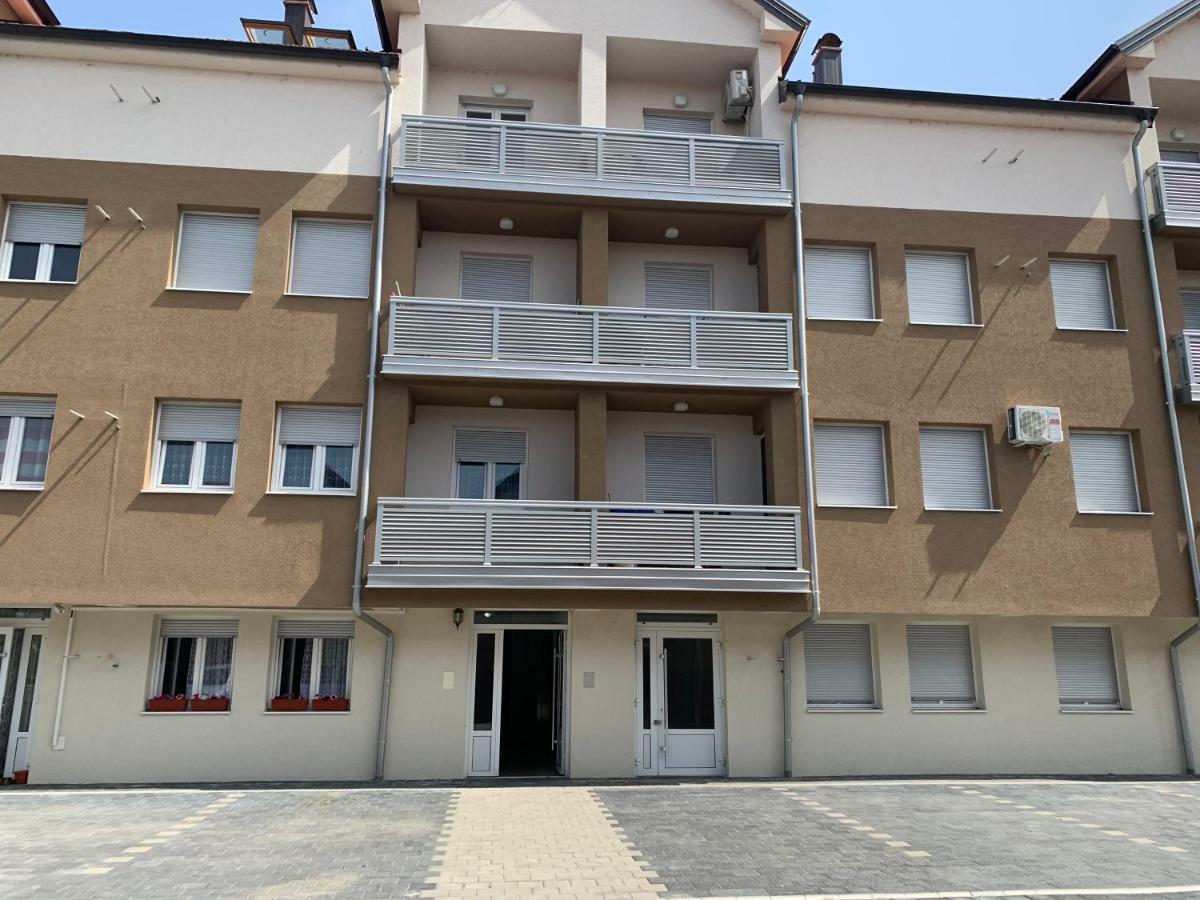 Masa Studio Apartman Brčko Екстериор снимка